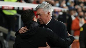 Xavi vs Ancelotti soal Offside Asensio