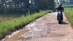 Jalan Alternatif Majalaya-Ciparay Bandung Rusak, Begini Kondisinya
