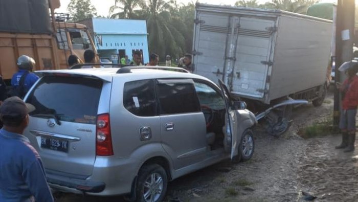 Kecelakaan lalu lintas di Torgamba, Labusel.
