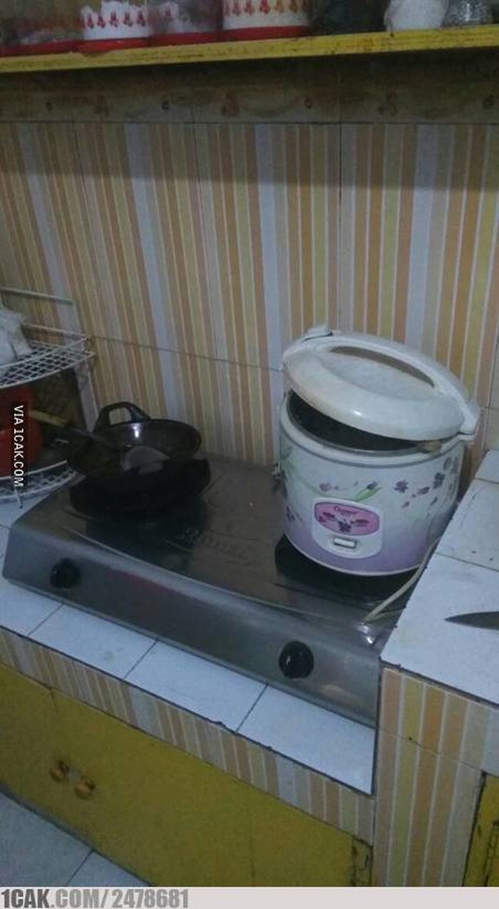 Masak nasi nyeleneh Masak nasi nyeleneh