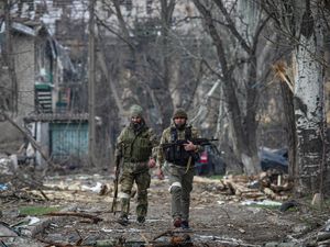 Masih Perang, Tengok Aktivitas Pasukan Pro-Rusia di Mariupol Ukraina