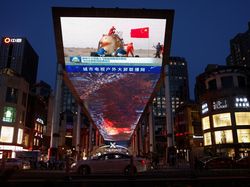 Momen Astronot China Kembali ke Bumi Usai 183 Hari di Luar Angkasa