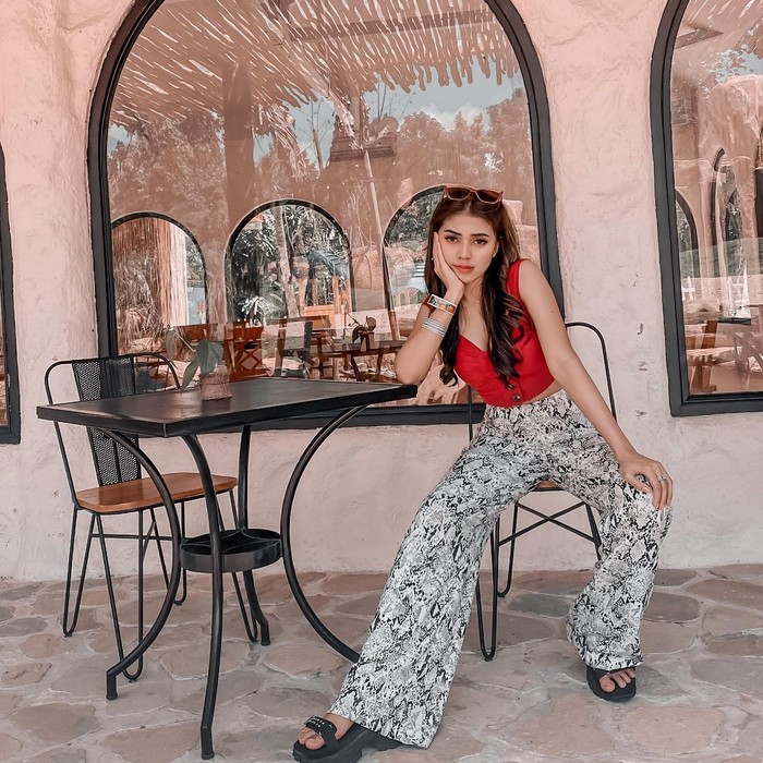 Mutiara Danisa, Aspri Hotman Paris Ke-40 Mutiara Danisa, Aspri Hotman Paris Ke-40