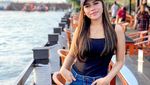 Mutiara Danisa, Aspri Hotman Paris Ke-40 Bergaya Anggun Saat Kulineran