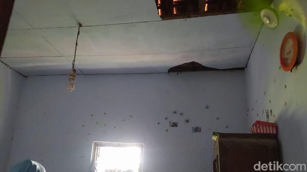 peledakan petasan di bangkalan