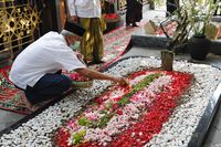 Ziarah Ke Makam Gus Dur, Ganjar: Beliau Pemberi Ruang Demokrasi