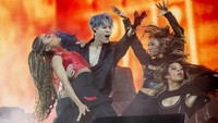 Jackson Wang menampilkan performa luar biasa di panggung Coachella 2022. . (Foto: Amy Harris/Invision/AP/Amy Harris) 