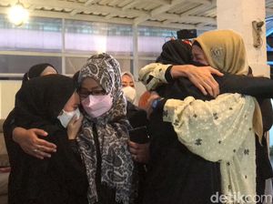 Desy Ratnasari Ceritakan Kondisi Ibunda Sebelum Wafat