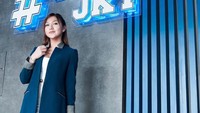 Punya banyak asisten pribadi (aspri), Hotman Paris masih terus menambah jumlah asprinya. Hari ini, asprinya genap menjadi 42 orang dengan sosok Intan Permata. Foto: Instagram/intanprmtaa.s