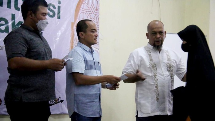 Berbagi Kebahagiaan Ramadan dengan yang Membutuhkan Ikatan Alumni Akuntansi Universitas Trisakti menggelar acara buka puasa bersama di Kampus Trisakti, Grogol, Jakarta Barat. Beragam kegiatan acara pun dilakukan.