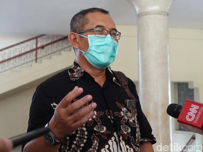 Guru besar FMIPA UGM Prof Karna Wijaya, Senin (18/4/2022).