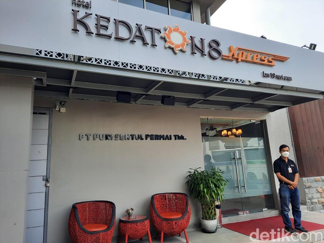 Hotel Pertama di Rest Area 