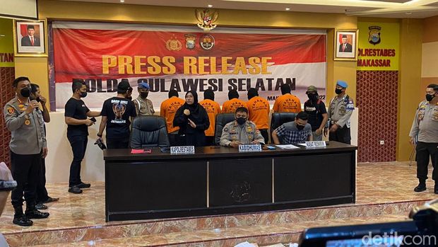 Kasatpol PP Makassar Iqbal Asnan yang jadi dalang penembakan maut pegawai Dishub Makassar Najamuddin Sewang karena cinta segitiga terancam pidana hukuman mati (detikSulsel/Andi Nur Isman)