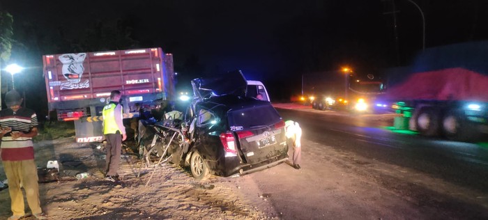 Kecelakaan maut menyebabkan 5 korban meninggal di Tuban