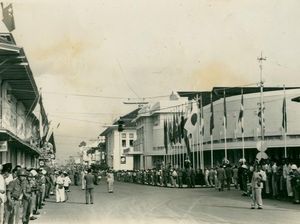 Sisi Liar Bandung Tempo Dulu: Merajalelanya Pelacuran!
