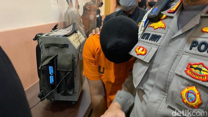 Konferensi pers Polrestabes Makassar terkait kasus Kasatpol PP Makassar tembak mati pegawai Dishub.