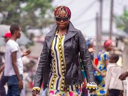 La Sape Hidup Susah yang Penting Gaya Tuai Kritik Hingga Pujian