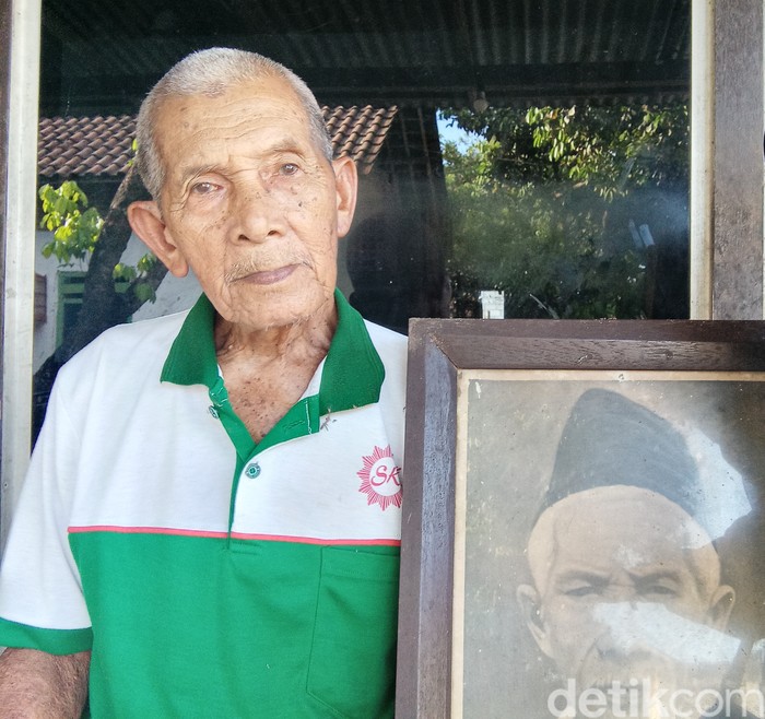 Mbah Mudjair penemu ikan mujair asal Blitar