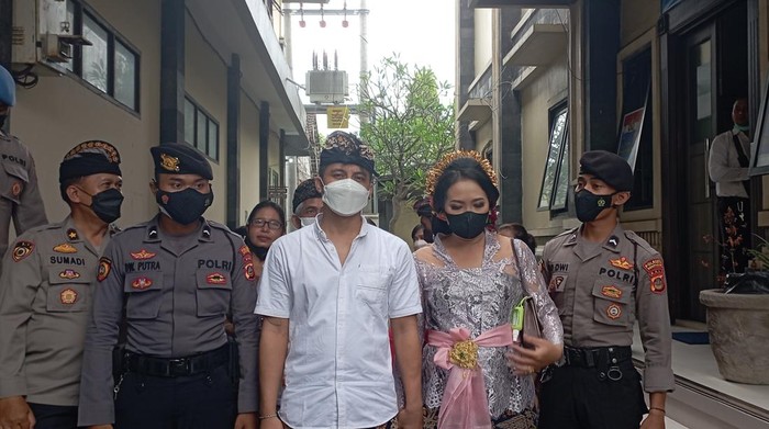 menikah di penjara