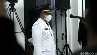 Ridwan Kamil juga memberikan nasehat untuk Yana Mulyana. Ia menitipkan agar Yana Mulyana menjaga integritasnya. Meningkatkan pelayanan di Kota Bandung dan membangun komunikasi politik yang baik.
