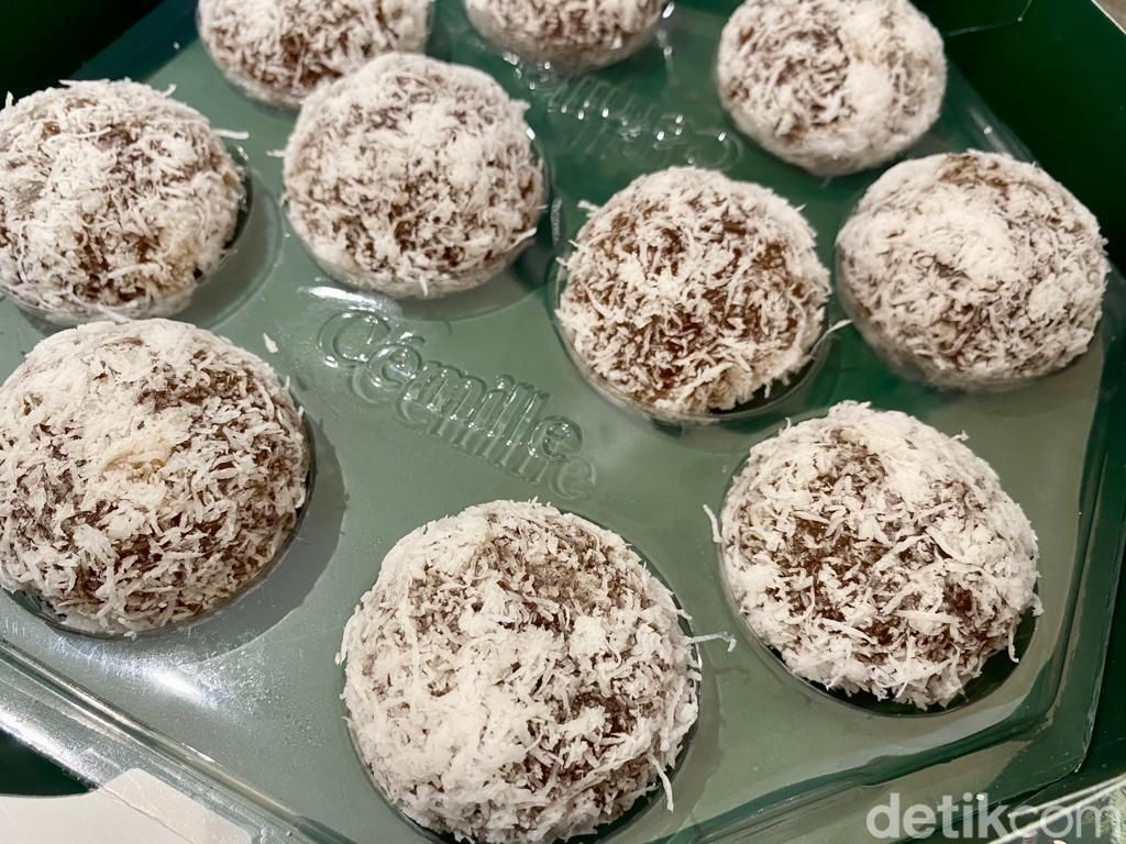 Pastriella: Cookies, Ongol-ongol dan Kue Singkong Premium Dikemas Cantik