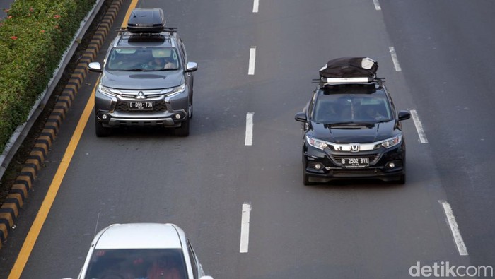 Perkiraan puncak mudik 2022 terjadi pada 28-29 April 2022. Agar terhindar dari kemacetan saat perjalanan, kamu dapat berangkat mudik sebelum tanggal tersebut.