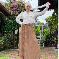 Puteri Sarah Liyana merupakan aktris yang populer di Malaysia pada 2000-an. Sudah puluhan judul drama Malaysia dibintanginya hingga 2022 dia ikut bermain dalam serial Tanggang Langgang di TV3. Foto: Dok Instagram @puterisarahliyana