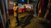 Sebelum virus corona melanda wilayah tersebut, sekitar 50 grup teater, masing-masing melibatkan 120 hingga 150 orang, tampil di seluruh negara bagian.