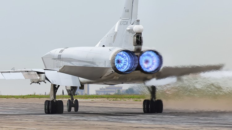 Tupolev Tu-22M Tupolev Tu-22M