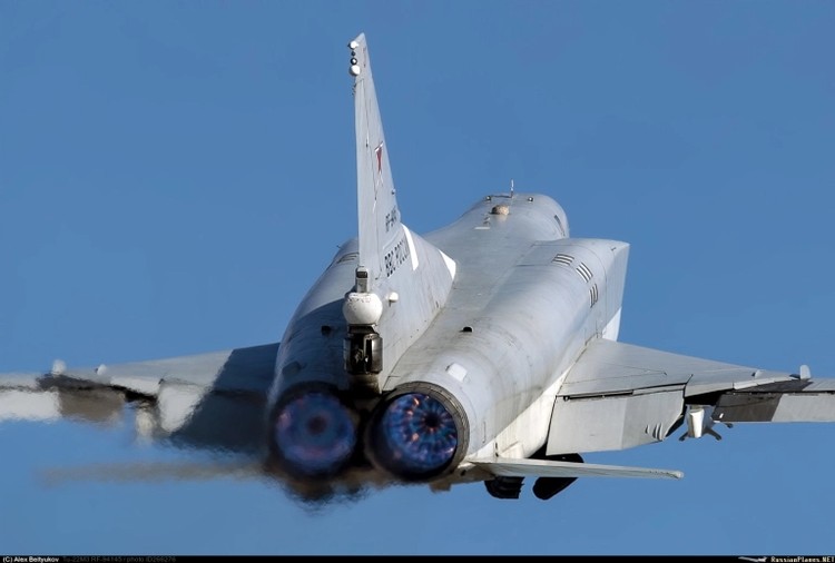 Tupolev Tu-22M Tupolev Tu-22M