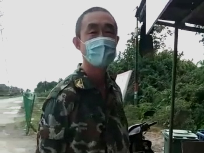 Tangkapan layar video WN China di Nagan Raya.