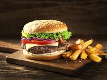 Bukan Sekadar Fast Food! Ini Sejarah Panjang Hamburger yang Mendunia
