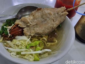 Murah Enak! Di Mojokerto Ada Bakso Udang hingga Kepiting Rp 13 Ribuan