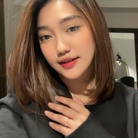 Chika saat ini sudah ditangkap karena penyalahgunaan narkoba. Ia dan teman-temannya mengisap ganja likuid dari satu pod secara bergantian. Foto: Instagram @chndrika_