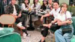 Chandrika Chika, Selebgram Cantik yang Hobi Nongkrong di Kafe