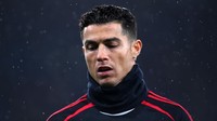 Ronaldo Ingin Tinggalkan MU karena Khawatir dengan Messi?