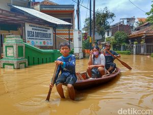 Hujan Deras Bikin Dayeuh Kolot, Bandung Kembali Banjir