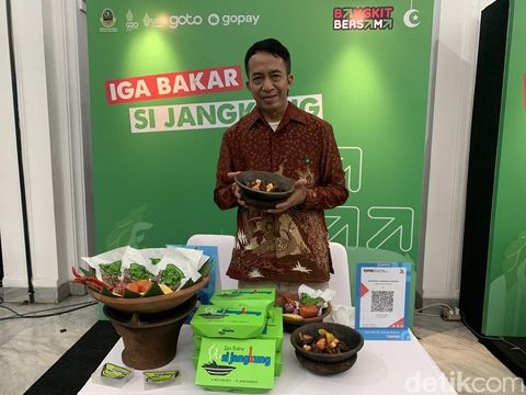 Iga Bakar Si Jangkung kini hadir dalam kemasan frozen pack.