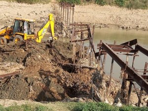 Geger Maling Jembatan Besi Sepanjang 18 Meter di India, Kok Bisa?