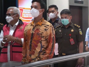 Jadi Tersangka Ekspor Minyak Goreng, Dirjen Daglu Kemendag Ditahan!