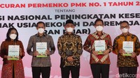 Peluncuran Permenko PMK RAN PIJAR ini dihadiri juga oleh Menteri Kesehatan (Menkes) Budi Gunadi Sadikin, Menteri Pendidikan Kebudayaan dan Ristek (Mendikbudristek) Nadiem Makarim, Menteri Pemberdayaan Perempuan dan Perlindungan Anak (PPPA) Bintang Puspayoga, serta Kepala Badan Kependudukan dan Keluarga Berencana Nasional (BKKBN) Hasto Wardoyo.