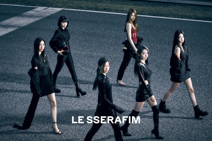 LE SSERAFIM LE SSERAFIM