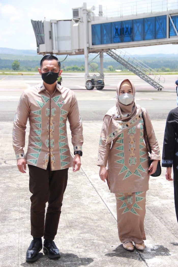 Ketua Umum Dewan Pimpinan Pusat Partai Demokrat (DPP-PD) Agus Harimurti Yudhoyono (AHY) akhirnya menuntaskan janjinya untuk berkunjung ke Provinsi Aceh. Kala itu AHY saat memberikan sambutan kegiatan Musda Partai Demokrat Provinsi Aceh mengaku rindu kembali datang ke Aceh.