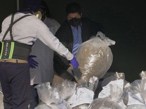 Penampakan  3 Ton Kokain Hasil Sitaan Polisi Peru