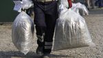 Peru Bakar 16 Ton Narkoba Hasil Razia Empat Bulan