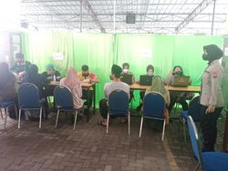 Ratusan Santri di Kota Malang Vaksin Booster Jelang Mudik Sehat-Aman
