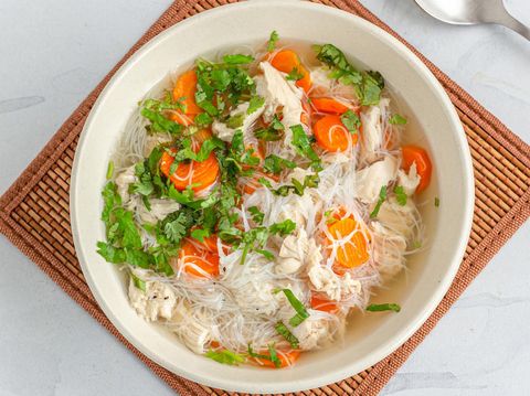 Resep Bihun Kuah Ayam Suwir