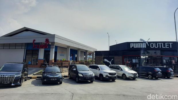 Traveler yang mudik dari Jakarta menuju Semarang dan sekitarnya, dapat memanfaatkan fasilitas di Rest Area KM 379 A di ruas Tol-Batang Semarang.