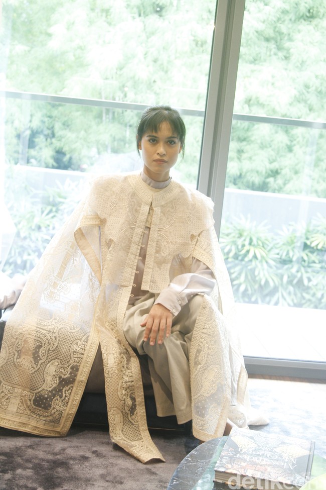 Koleksi terbaru desainer Sapto Djojokartiko yang mengangkat tema bertajuk Ied One-Off Collection 2022. Foto: Abduh/Detikcom.