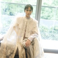 Koleksi terbaru desainer Sapto Djojokartiko yang mengangkat tema bertajuk Ied One-Off Collection 2022. Foto: Abduh/Detikcom.